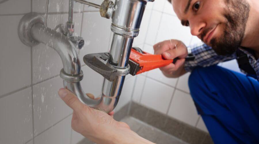 Professional water heater repair in Igo, CA
